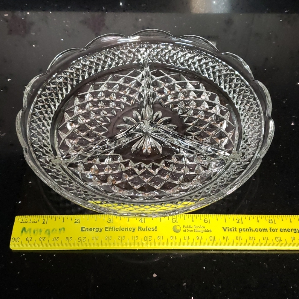 Vintage. Anchor Hocking 3 Part Diamond Cut Glass Serving Dish